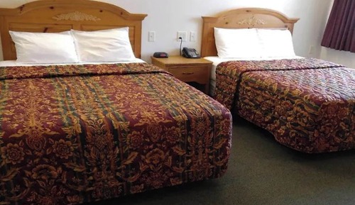Standard Double Room, 2 Queen Beds, Non Smoking