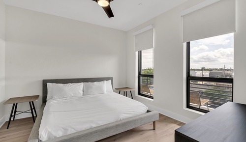 Luxury Apartment, 1 King Bed, Balcony