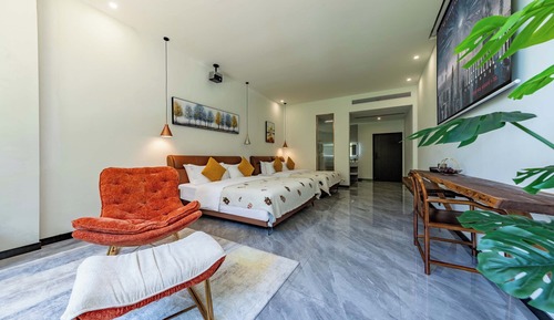 Superior Twin Room, Mountain View