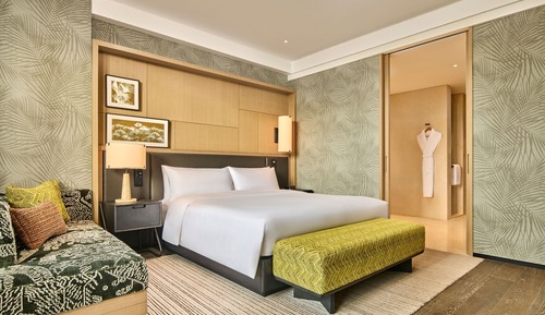 Premium Suite, 1 King Bed