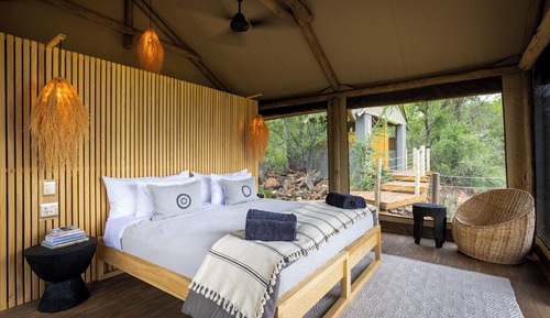 Luxury Tent, Mountain View