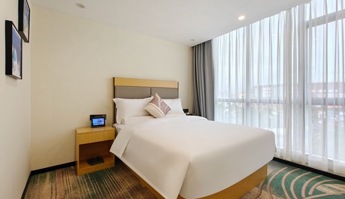 Comfort Double Room, City View