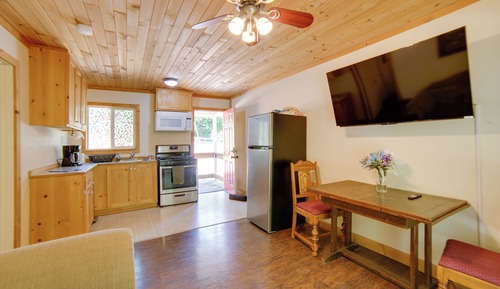 House (1 Bedroom)