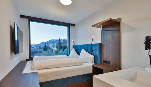 Business Double Room, 1 King Bed, Non Smoking