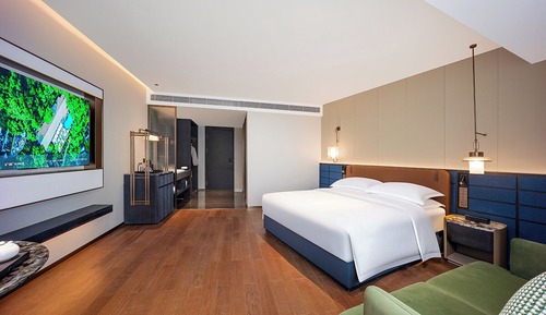 Superior Double Room, Canal View