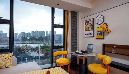 Family Twin Room, Canal View