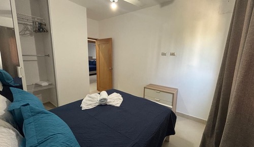 Family Apartment, Mountain View