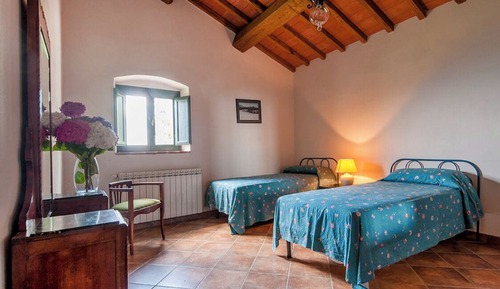 Family Apartment, 3 Bedrooms, Pets Allowed, Lake View