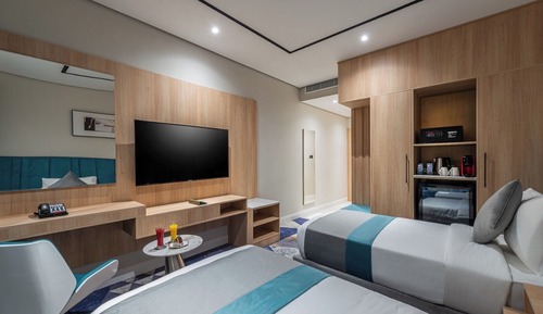 Deluxe Double or Twin Room