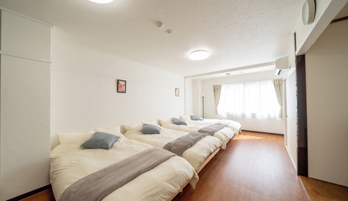 Superior Family Room (with private bath and toilet), Non Smoking