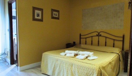 Economy Double Room