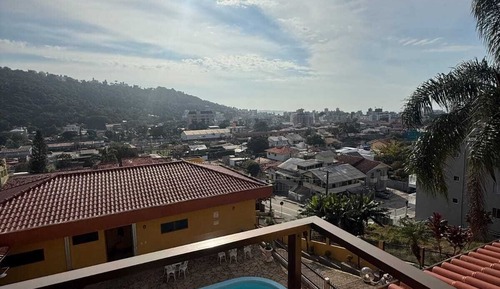 Basic Apartment, Pool View