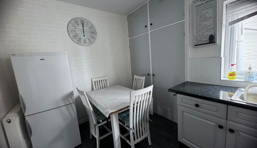 One Bedroom Apartment (2 Guest)