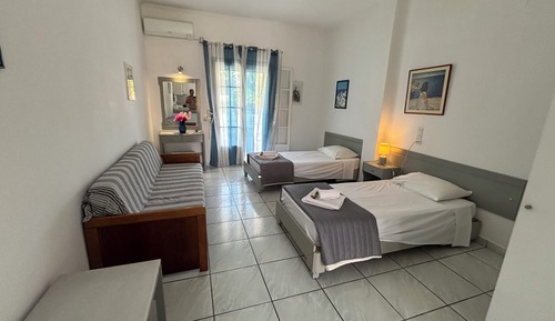 Classic Twin Room, Garden View