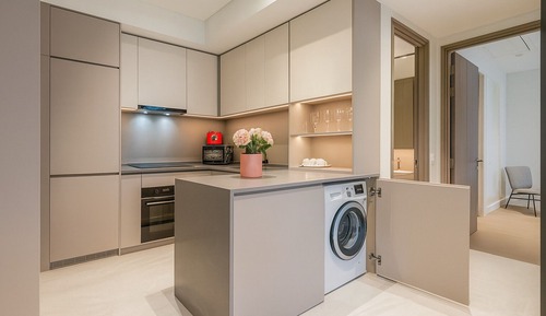 Luxury Apartment, 2 Bedrooms, Balcony, City View