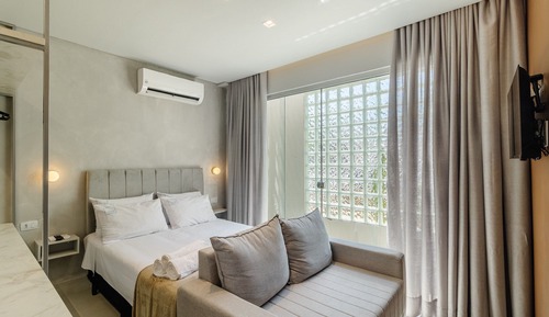 Basic Apartment