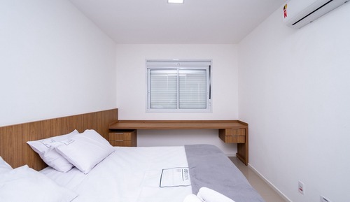 Basic Apartment