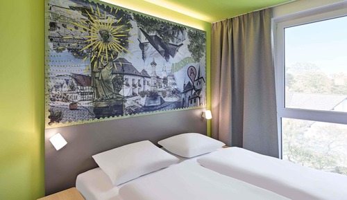 Double Room (French bed)