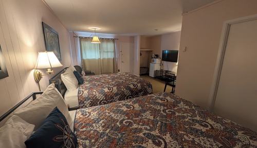 Deluxe Quadruple Room, 2 Queen Beds