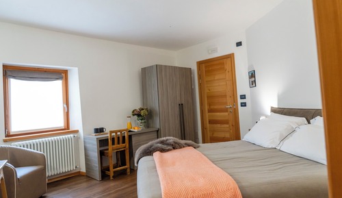 Basic Double Room, Courtyard View