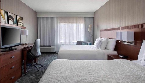 Deluxe Double or Twin Room, Courtyard View