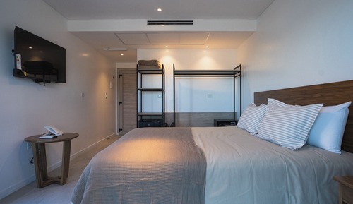 Standard Suite
