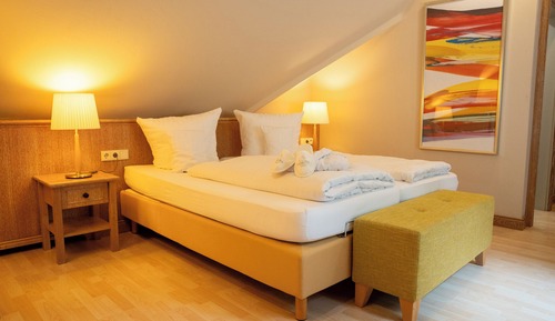 Junior Suite, 1 Bedroom, Non Smoking, Balcony