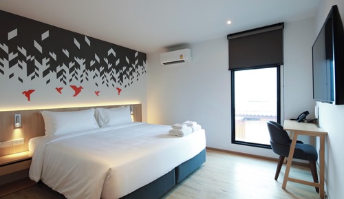 Deluxe Double Room, City View