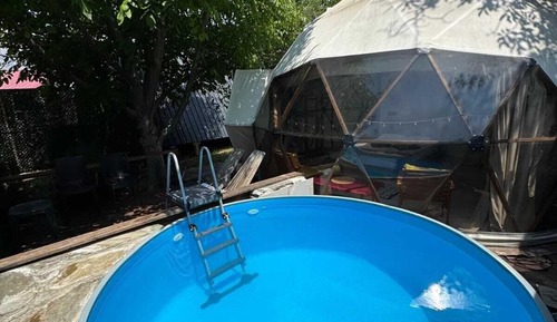 Deluxe Tent