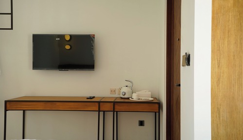 Double Room, 1 King Bed, Garden View