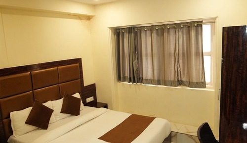 Deluxe Double Room, City View