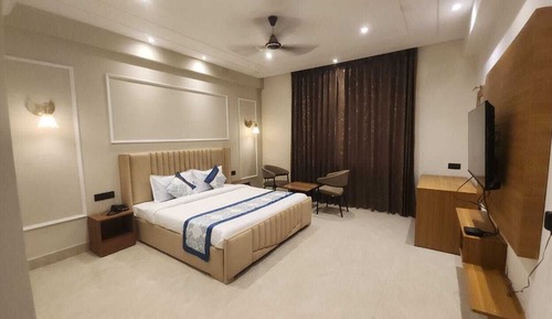 Luxury Room, Park View