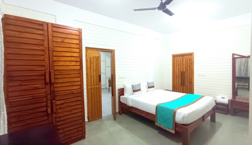 Standard Villa