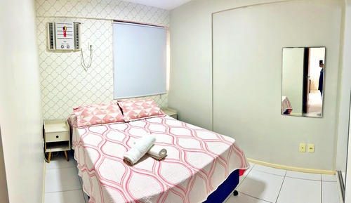 Classic Apartment, Partial Sea View