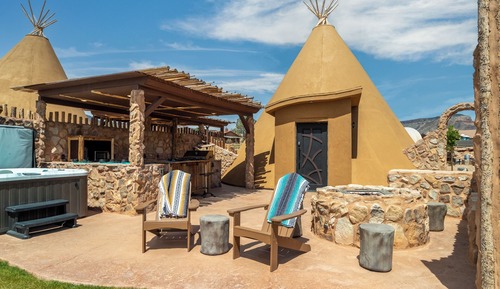 Luxury Suite, Mobility Accessible, Patio