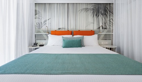 King Bed Room