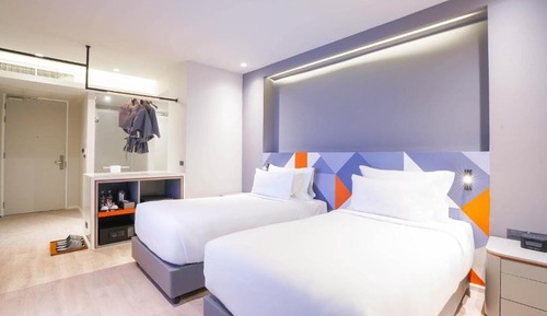Deluxe Double Room, City View