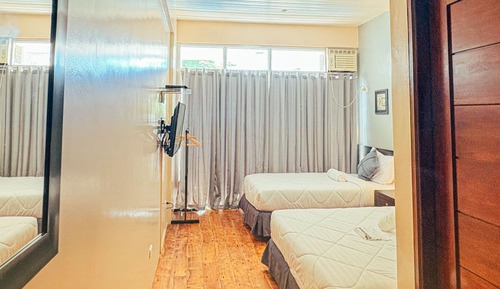 Deluxe Triple Room, Balcony, Pool View