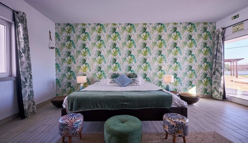 Family Quadruple Room, Pool View