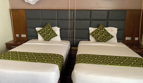 Twin Room, Balcony