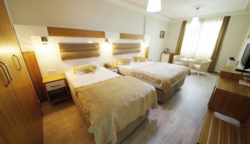 Economy Twin Room