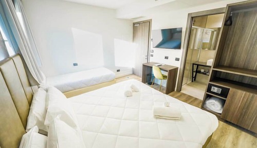 Basic Triple Room