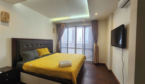 Luxury Apartment, Balcony, City View