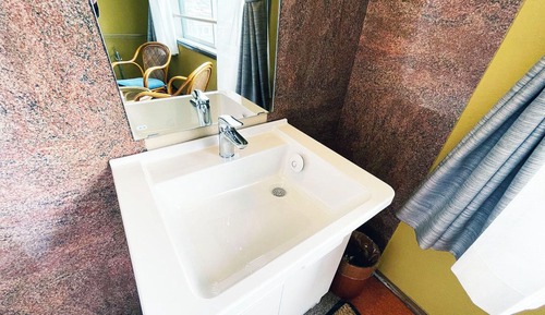 Economy Quadruple Room, Courtyard View