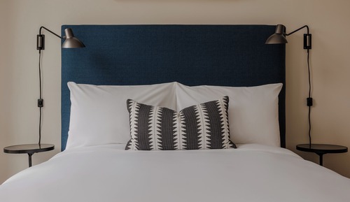 Premium Apartment, 1 Queen Bed with Sofa bed, City View, Corner