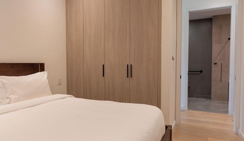Apartment, 1 Queen Bed with Sofa bed, Mobility Accessible