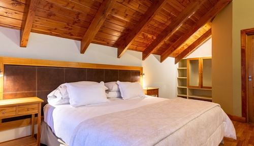 Superior Apartment, Lake View