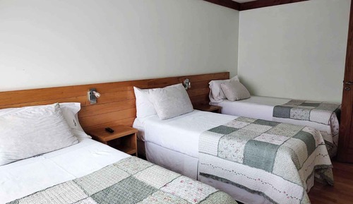 Family Cabin, Lake View