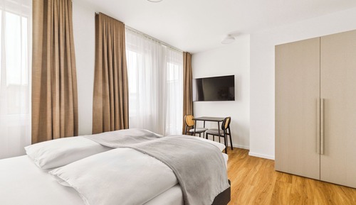 Queen Room with Balcony