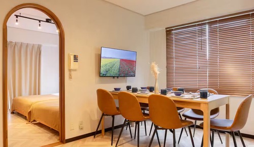 Basic Apartment, Balcony, City View